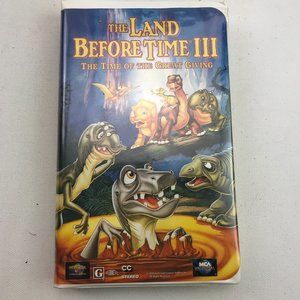 VHS The Land Before Time III Time Of Great Giving Clamshell Animated Movie Dinos